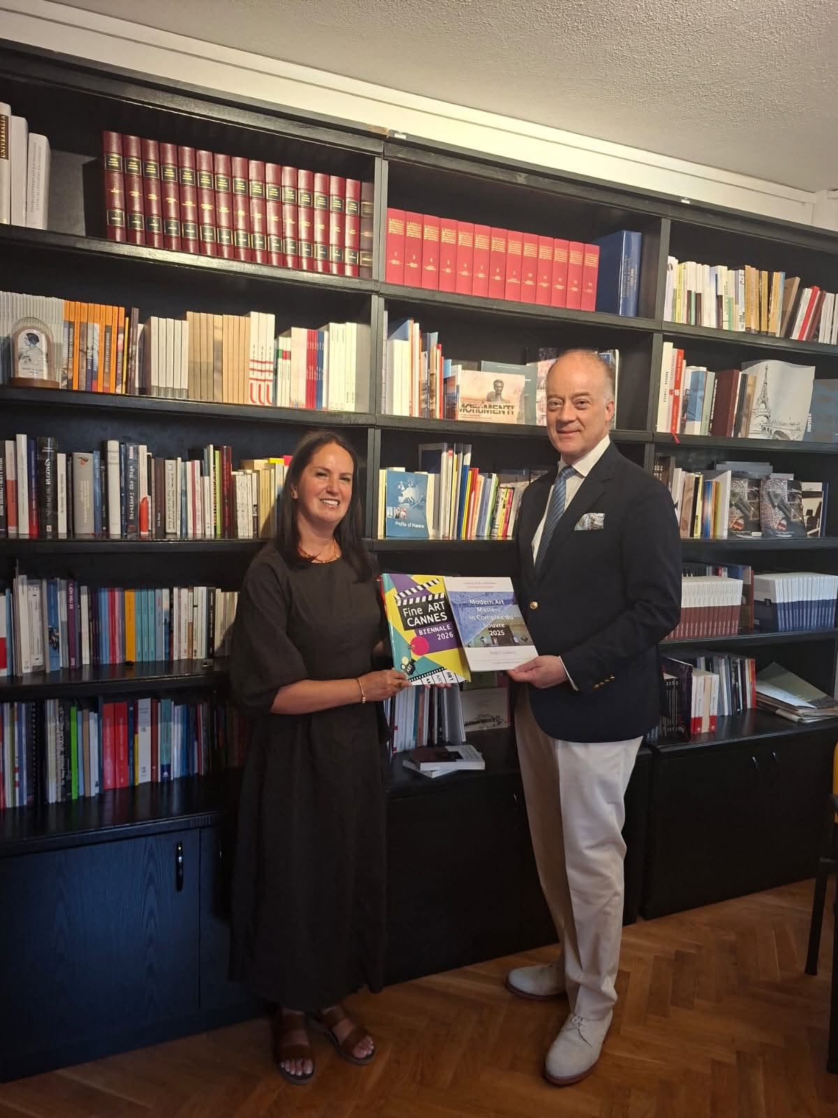 Fondacioni Akili zhvilloj takim me z. Édouard Mayoral, Këshilltar për Bashkëpunim dhe Veprim Kulturor pranë Ambasadës së Francës në Kosovë dhe Drejtor i Institutit Francez të Kosovës.