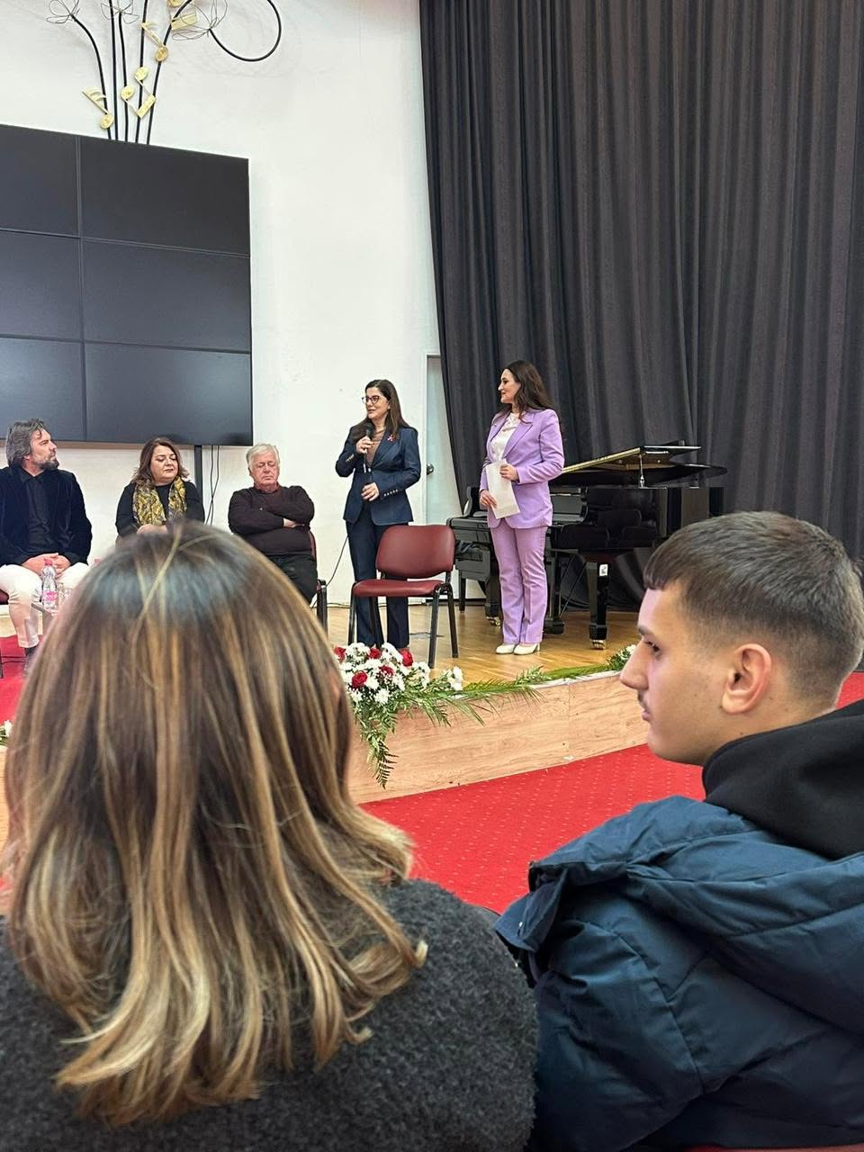 Fondacioni “Akili” organizoi panelin e diskutimit me temën “Arti dhe Disleksia”, i cili u mbajt në Institutin e Historisë “Ali Hadri”